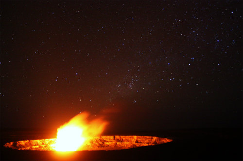 ハワイ島ヒロ発キラウエア火山ツアー火山＆溶岩リポート2