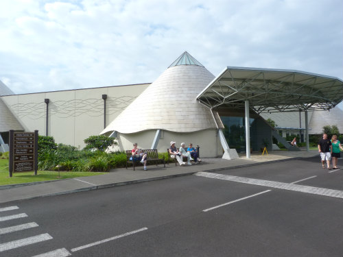 ハワイ島・観光スポット・イミロア天文学センター（マイカイ・オハナ・ツアー）
