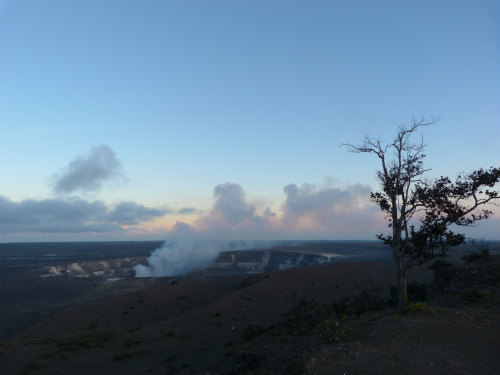 ハワイ島・ヒロ・火山・ハレマウマウ火口・ツアー