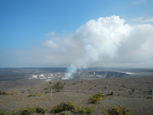 ハワイ島火山･溶岩リポート･ハレマウマウ火口･ハワイ島･マイカイオハナツアー
