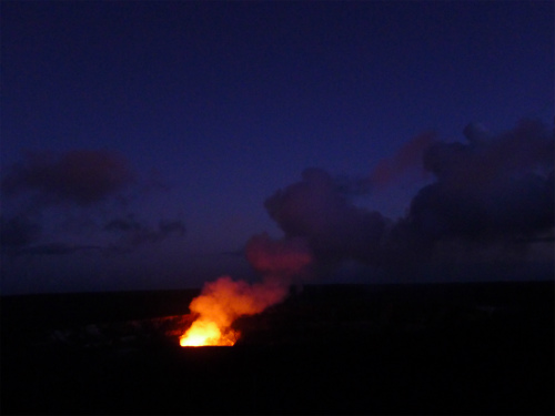 ハワイ島火山・溶岩リポート・ハレマウマウ火口（ハワイ島・マイカイオハナツアー）