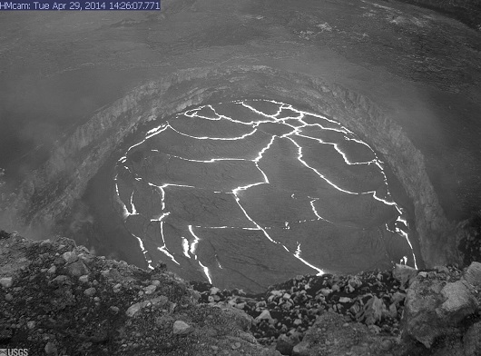 ハワイ島火山・溶岩リポート　4月29日（ハワイ島マイカイオハナツアー）