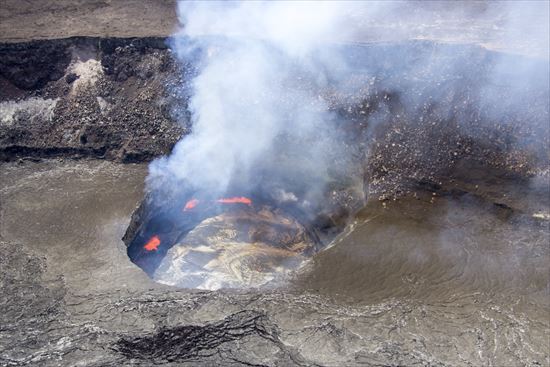 ハワイ島火山・溶岩リポート　6月20日（ハワイ島マイカイオハナツアー）